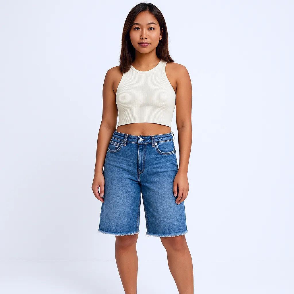 Mid Rise Fit Bermuda Short w/ Tummy Control