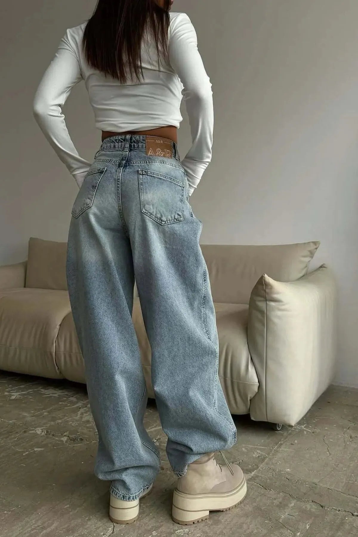 d2e976d79a2d4a6bab4f78fcc6a88b84-Max-Origin